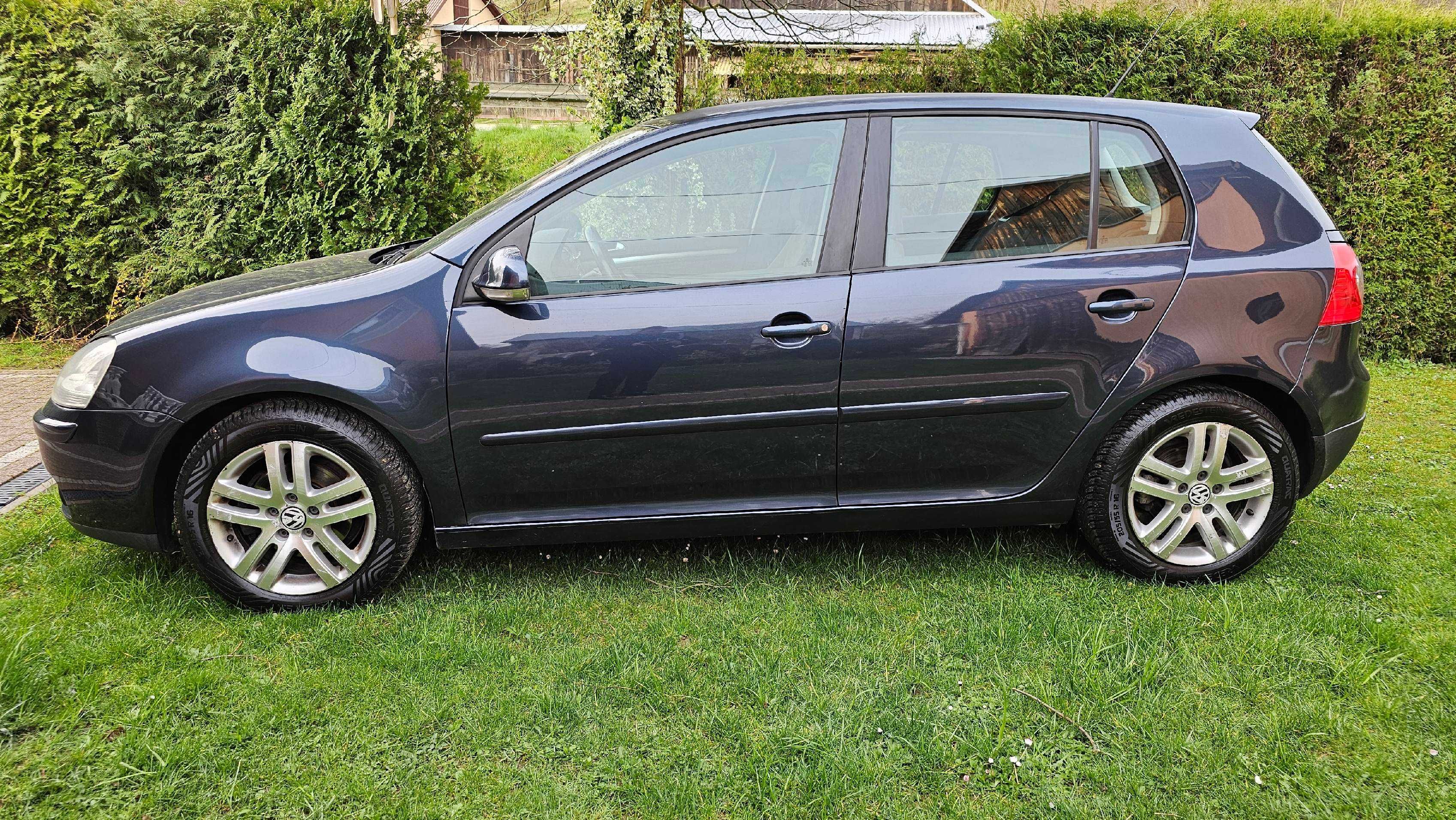 Volkswagen Golf 5 V 1.6 MPI + LPG super stan