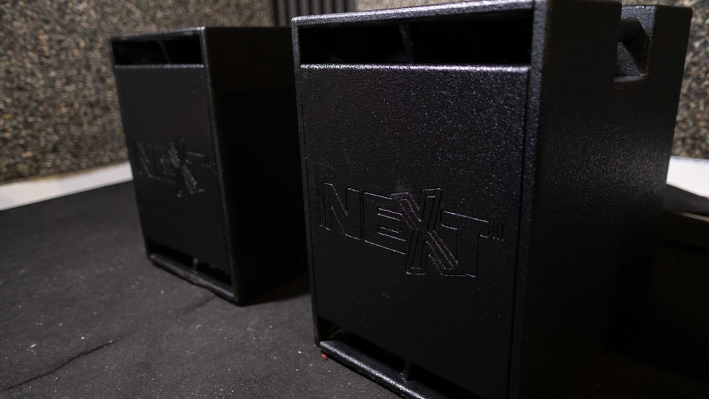 Sistema NEXT ProAudio HFA26.12, impecável, pouco uso, com capas