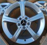 #M21 Alufelgi R17 5x112 ET44 Mercedes A B CLA GLA GLB