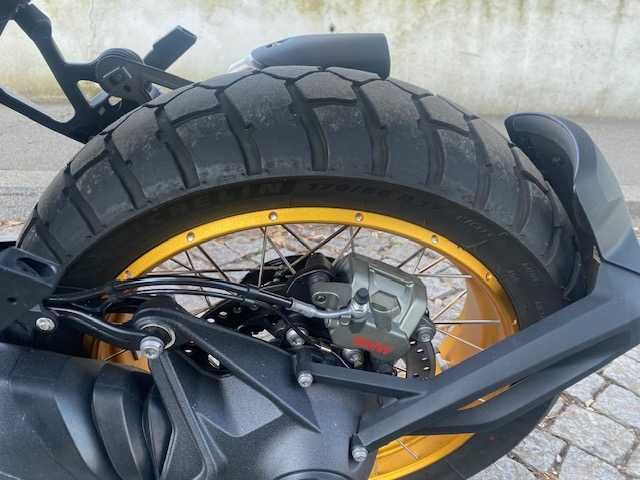 BMW R 1300 GS TROPHY 2024