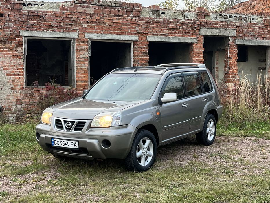 Nissan Xtrail 2.2дизель 4х4