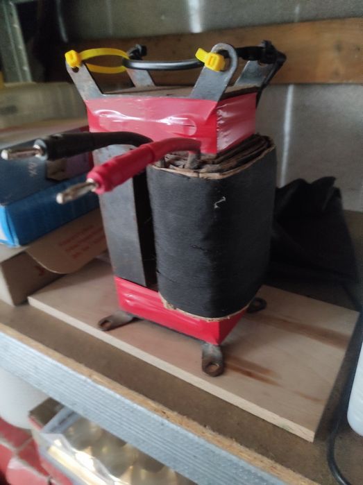 Трансформатор понижаючий 220v-36v