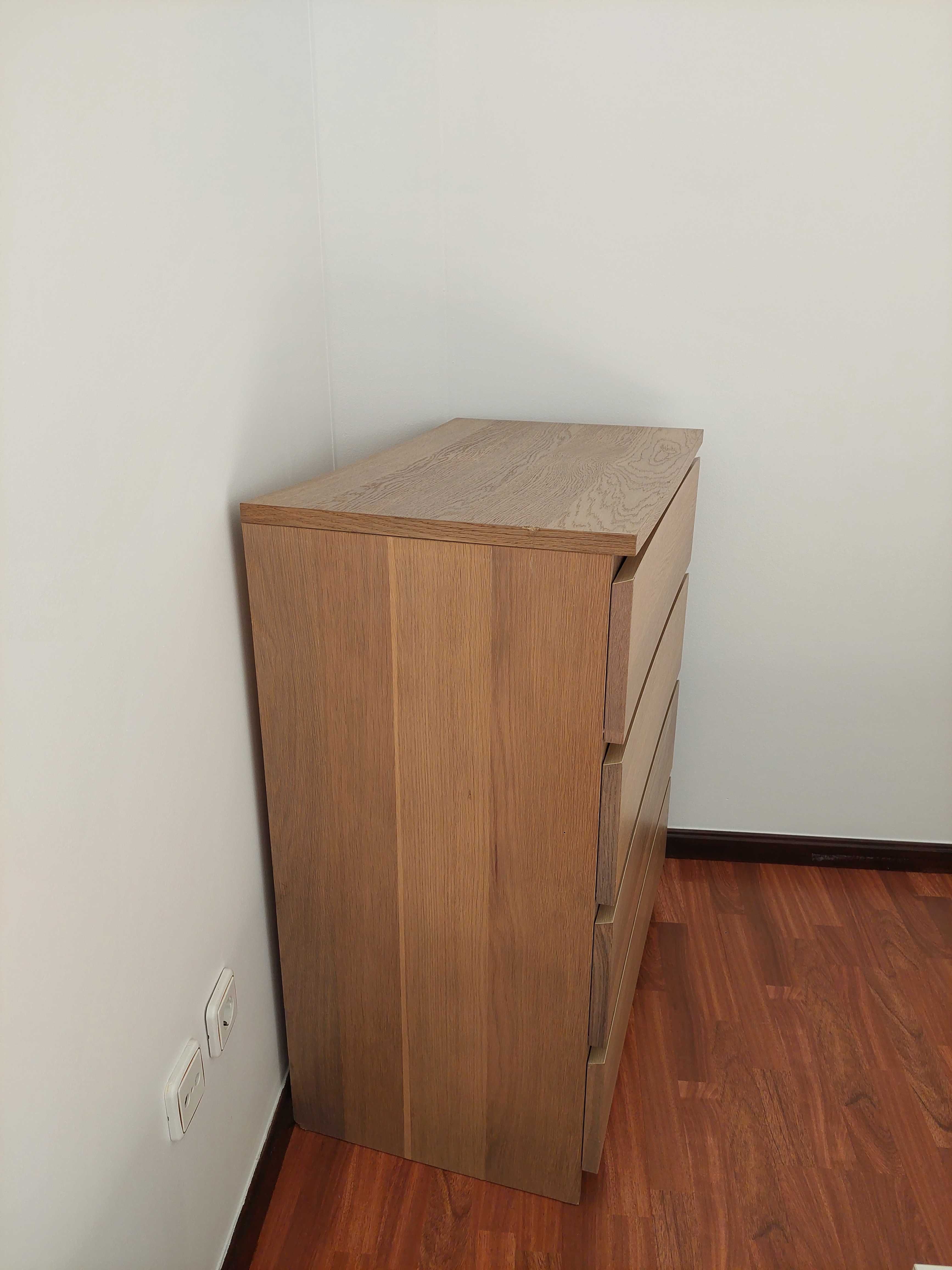Cómoda Malm_Ikea