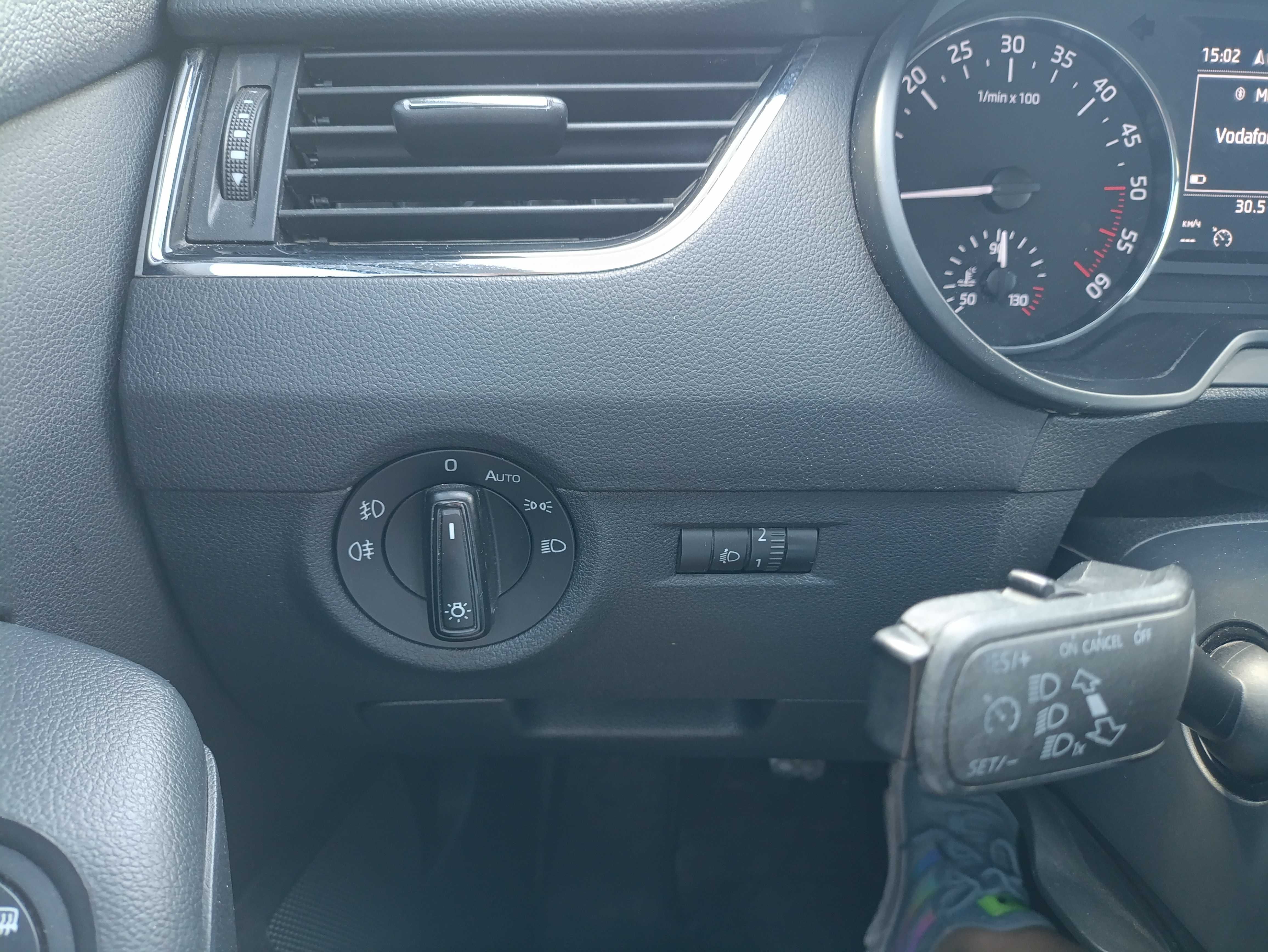 Продам Skoda Octavia 1.6 tdi