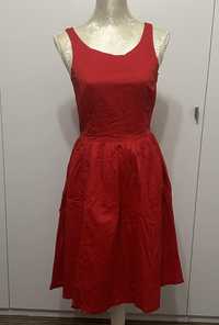 Czerwona sukienka r. 36 S
