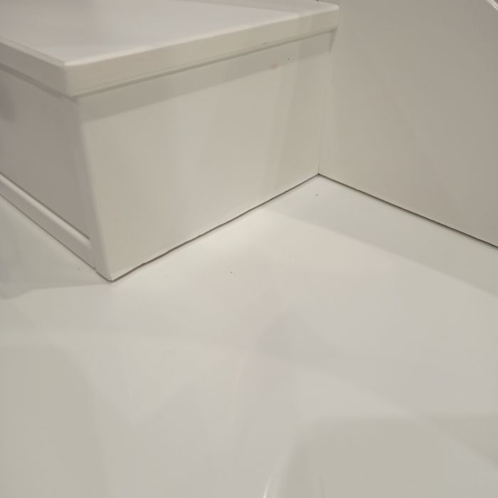 Toaletka Ikea Hemnes