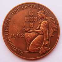 Medalha de Bronze Estudos Gerais Universitários Angola Moçambique 1962