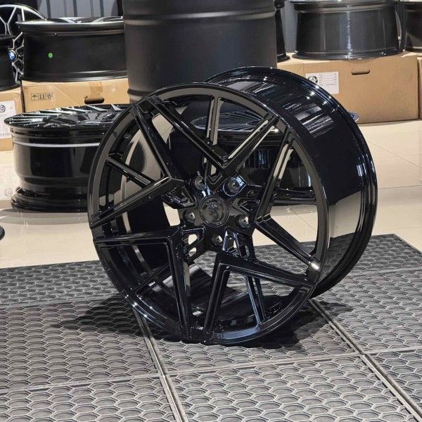 ковані диски porsche taycan R20 turbo s