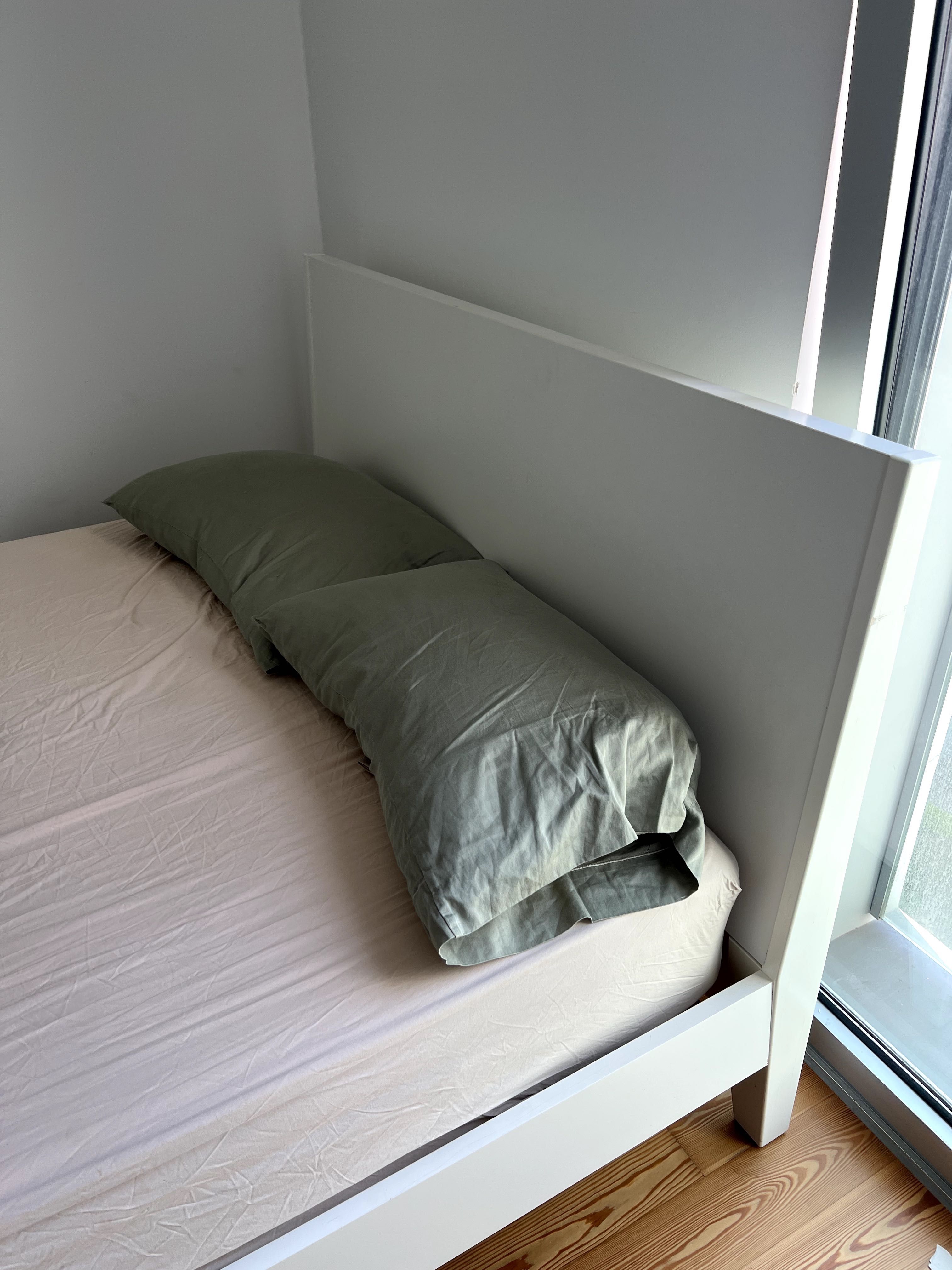 IKEA Branca Cama