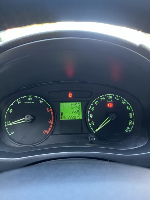 Продам Skoda Fabia 1.4 MPI