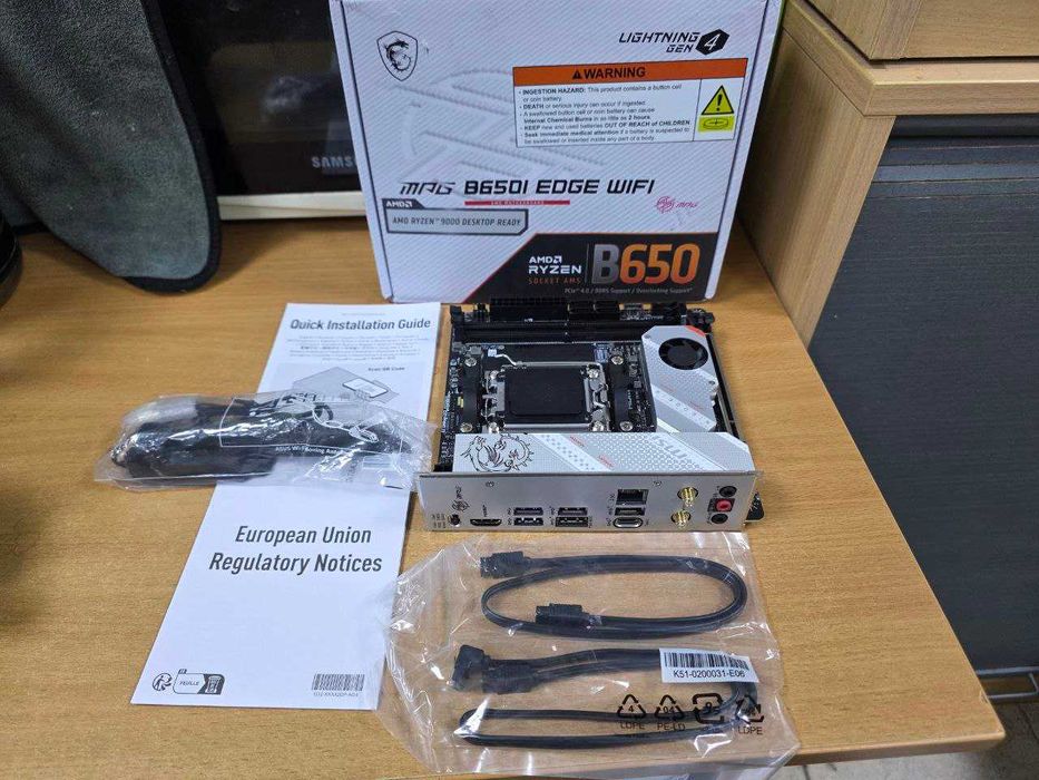 Материнська плата MSI  MPG B650i EDGE WIFI