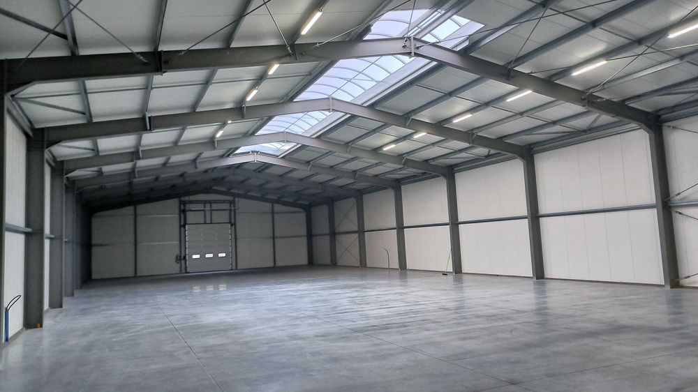 Hala magazynowa Białołęka 1050 M2 posadzka przemysłowa BEZPOŚREDNIO