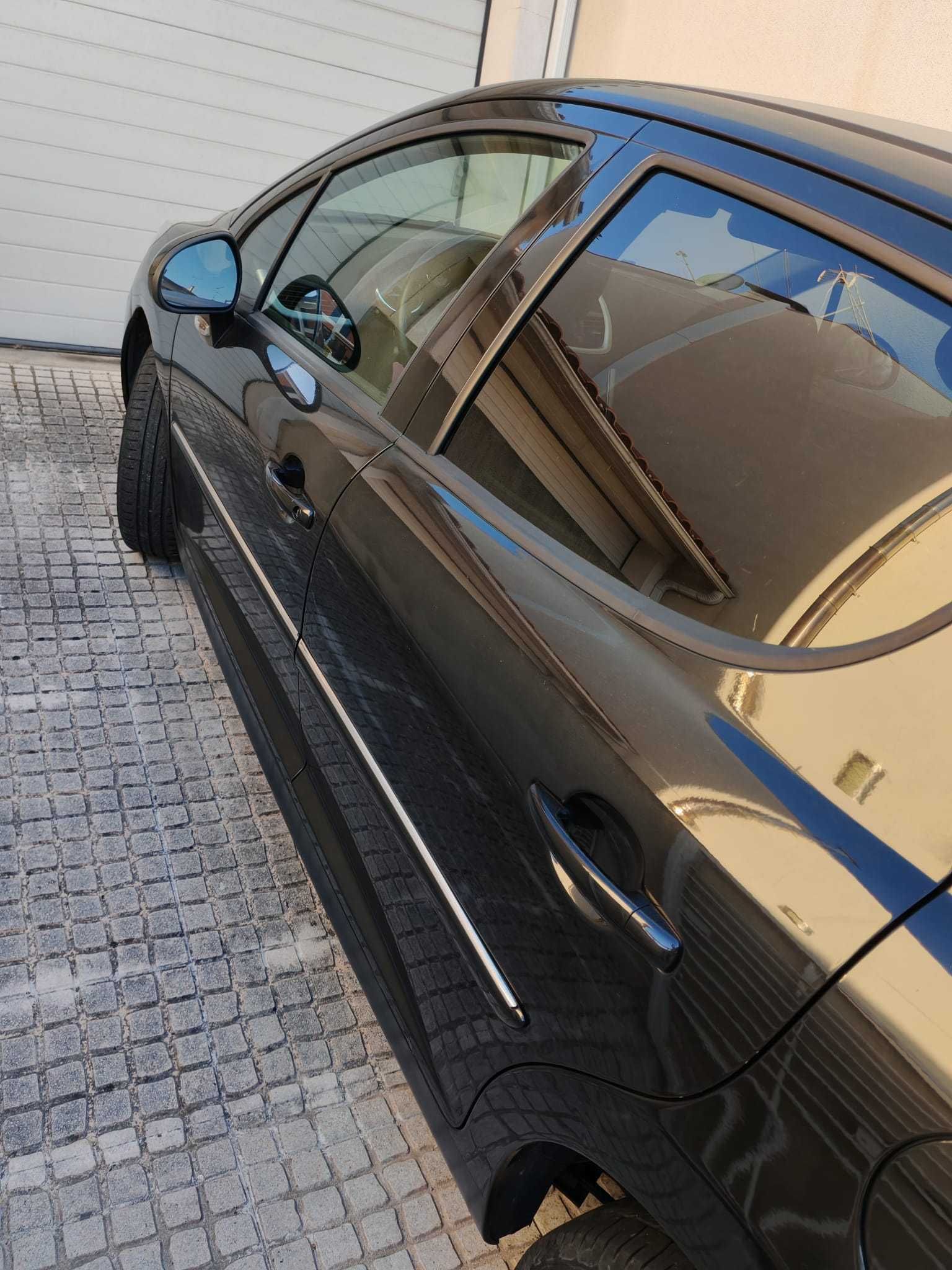 Peugeot 207 16 V Active 2011