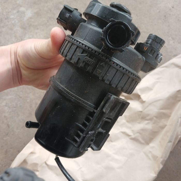 Корпус паливного фільтра ISUZU D-MAX II покоління