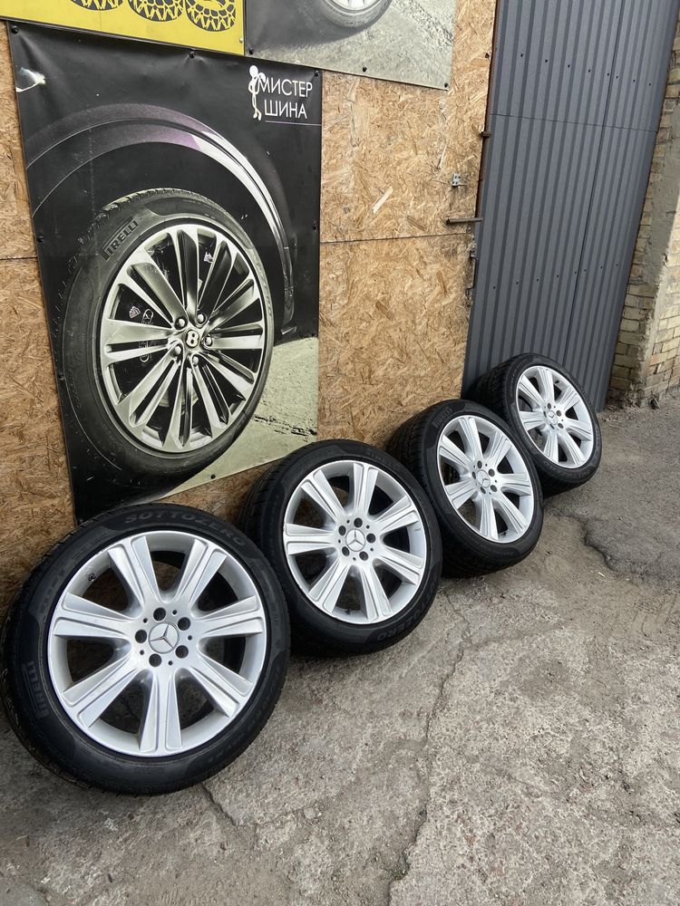 Диски з резиною Mercedes-Benz