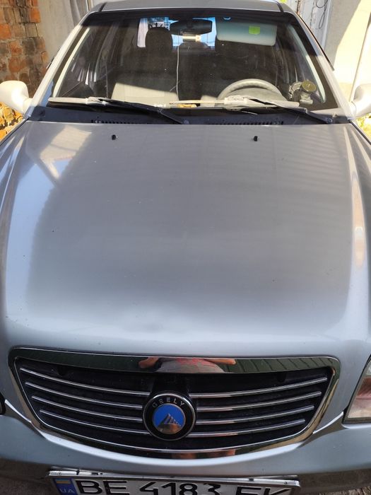 Срочно продаю автомобіль.