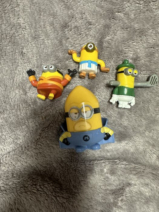 Игрушки mcdonald's happy meal , миньоны, pony