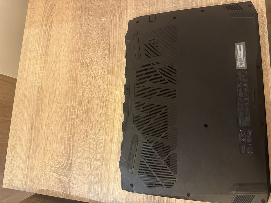 Spszedam gamingowy Acer nitro 5 i7-9 rtx 2060