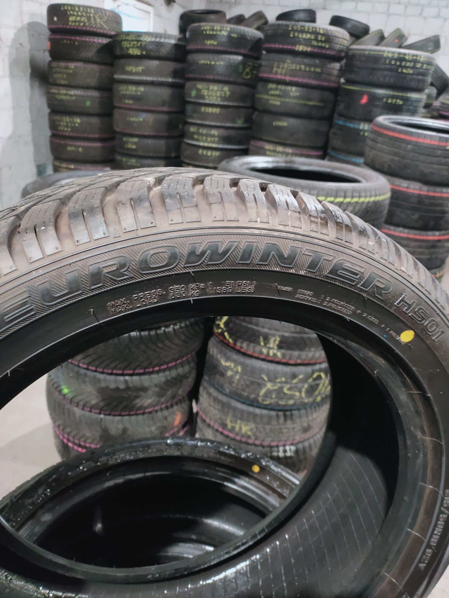 215/50R18 Falken Eurowinter HS01 2022r DEMO (8,5mm)