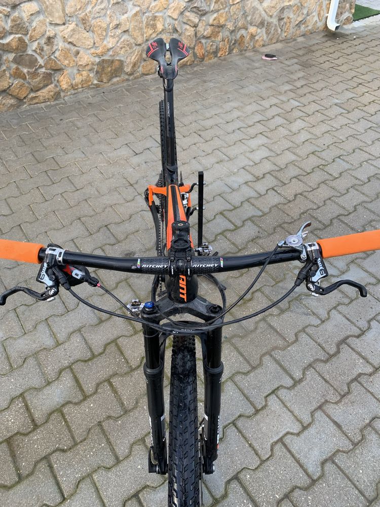 Bicicleta Giant BTT