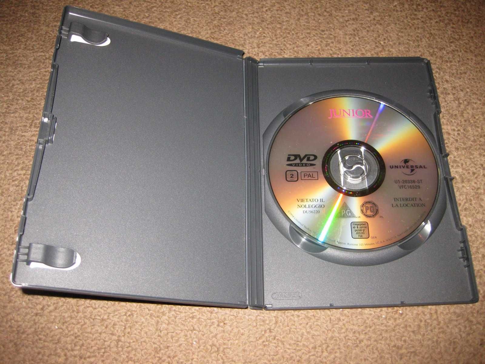 DVD "Junior" com Arnold Schwarzenegger/Raro!