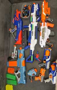 Kolekcja pistoletów Nerf