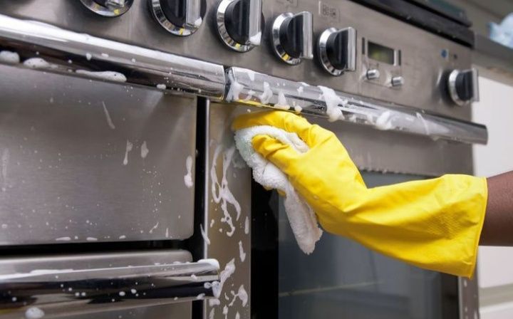 Прибирання квартир, будинків і офісів