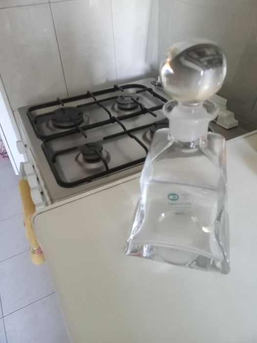 Garrafa em vidro Cristalgiv