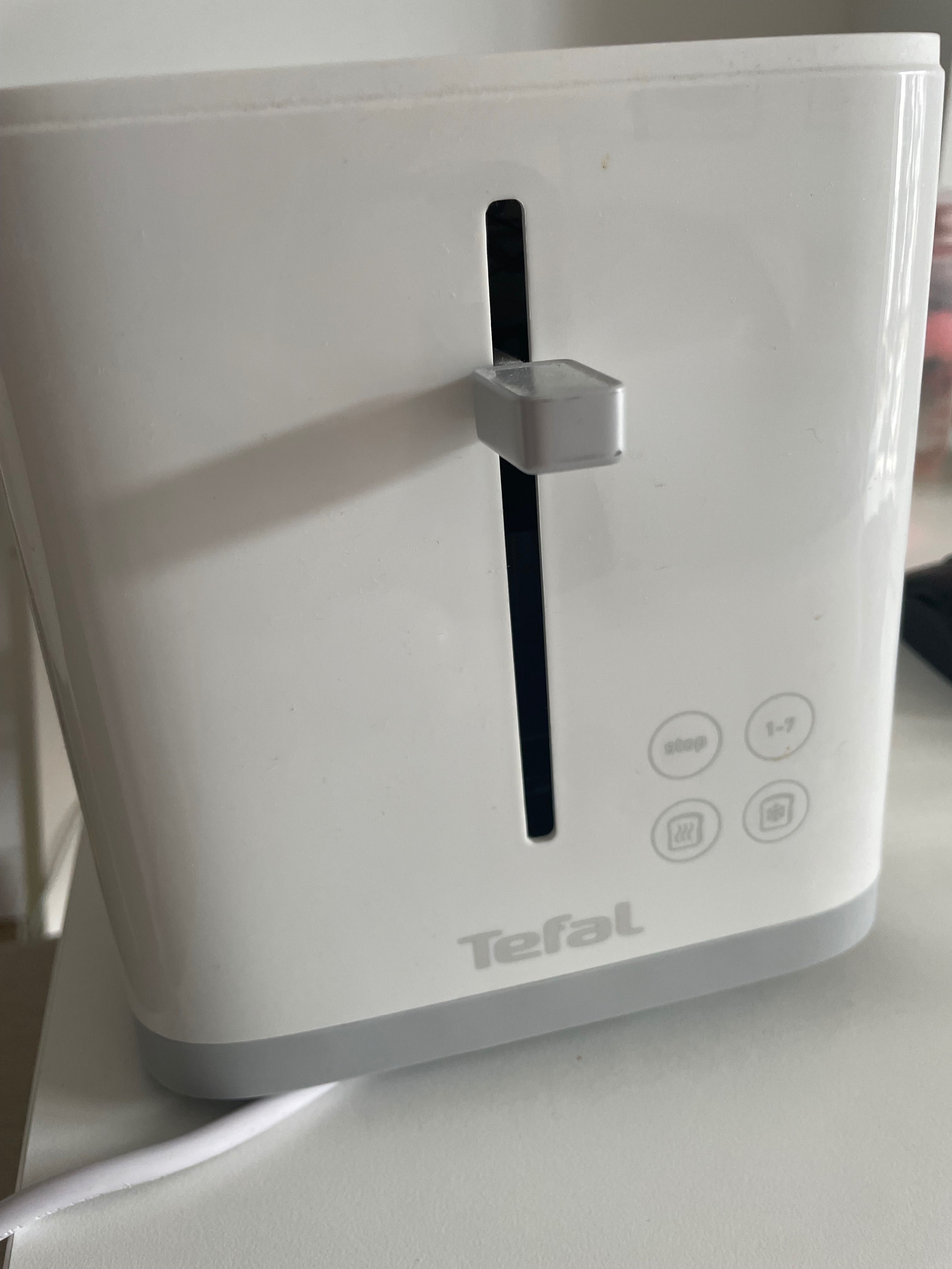 Toster TEFAL Sense TT693110