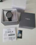 Timex zegarek czarny T2N794 42mm czerwona wskazówka minimalistyczny