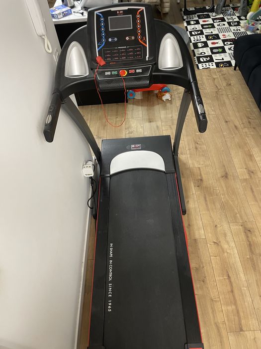 Bieżnia Składana Body Sculpture Premium BT 5807