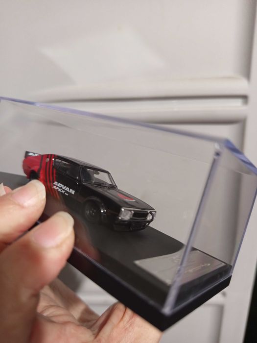 2 Miniaturas 1/64 Yokohama Advan