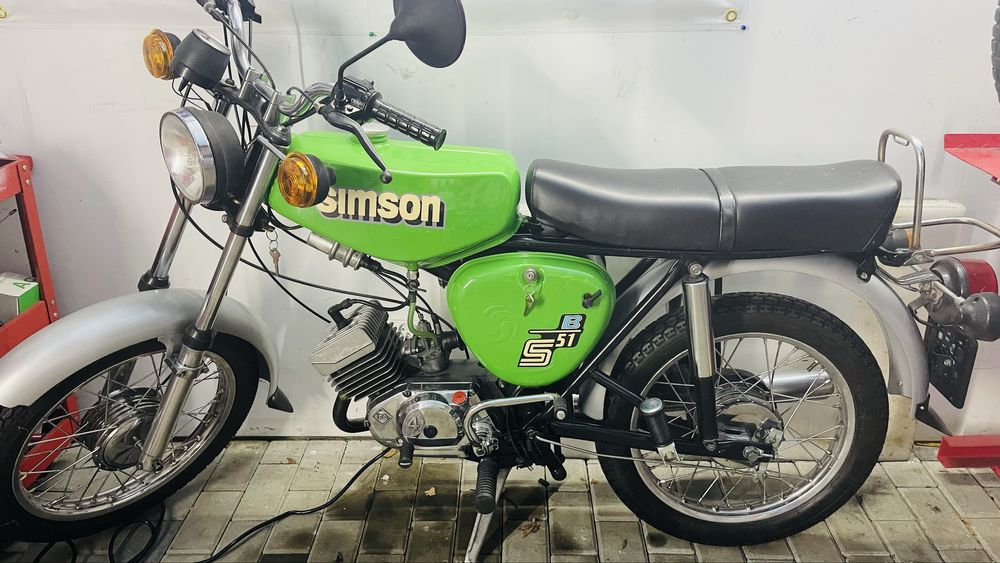 Simson S51 z orginalnymi dokumentami od nowosci