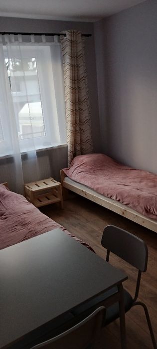 Wynajmę pokoje dwu, trzy, cztero osobowe Warszawa Bielany 10 min metro