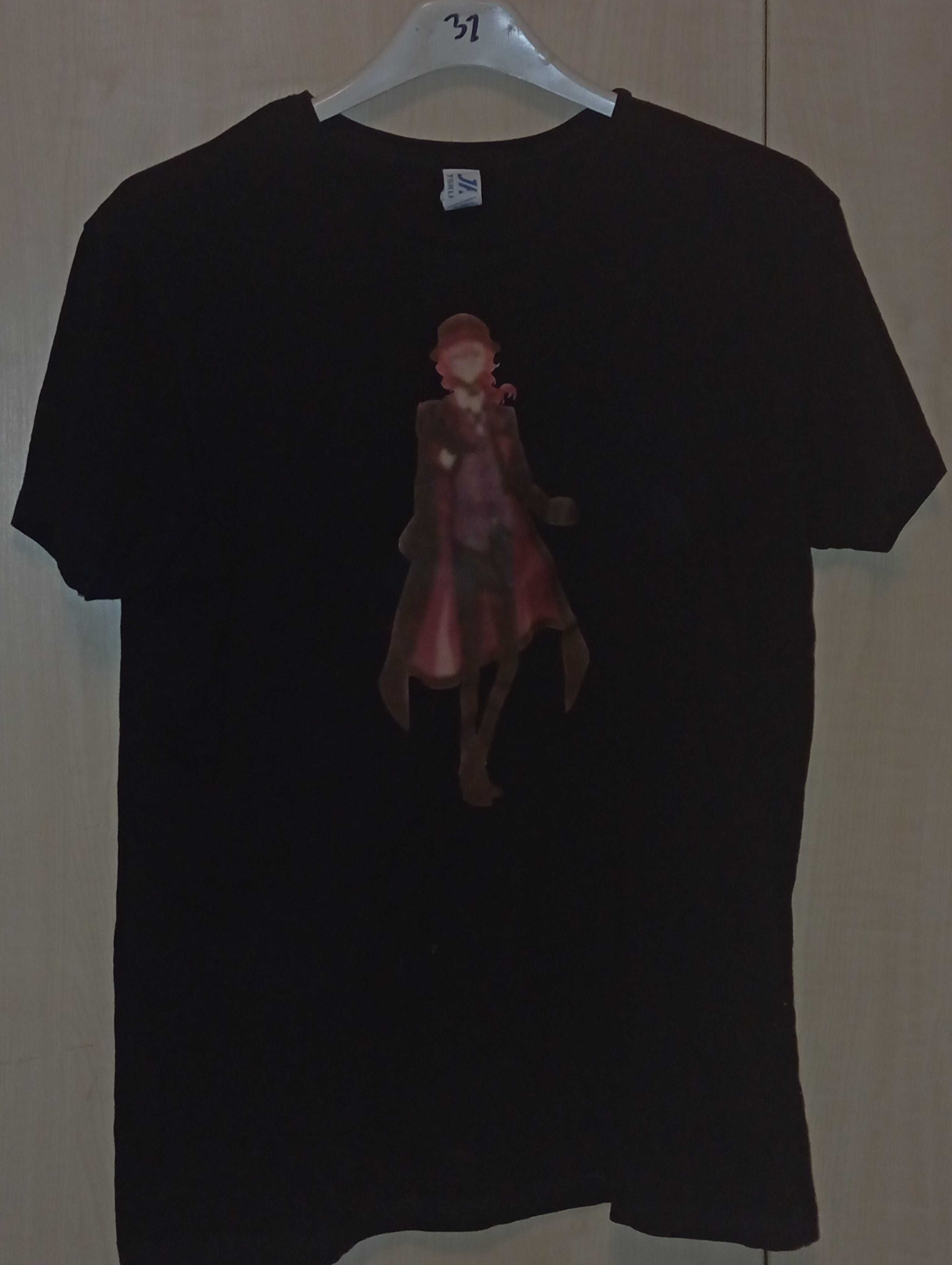 koszulka anime chuya