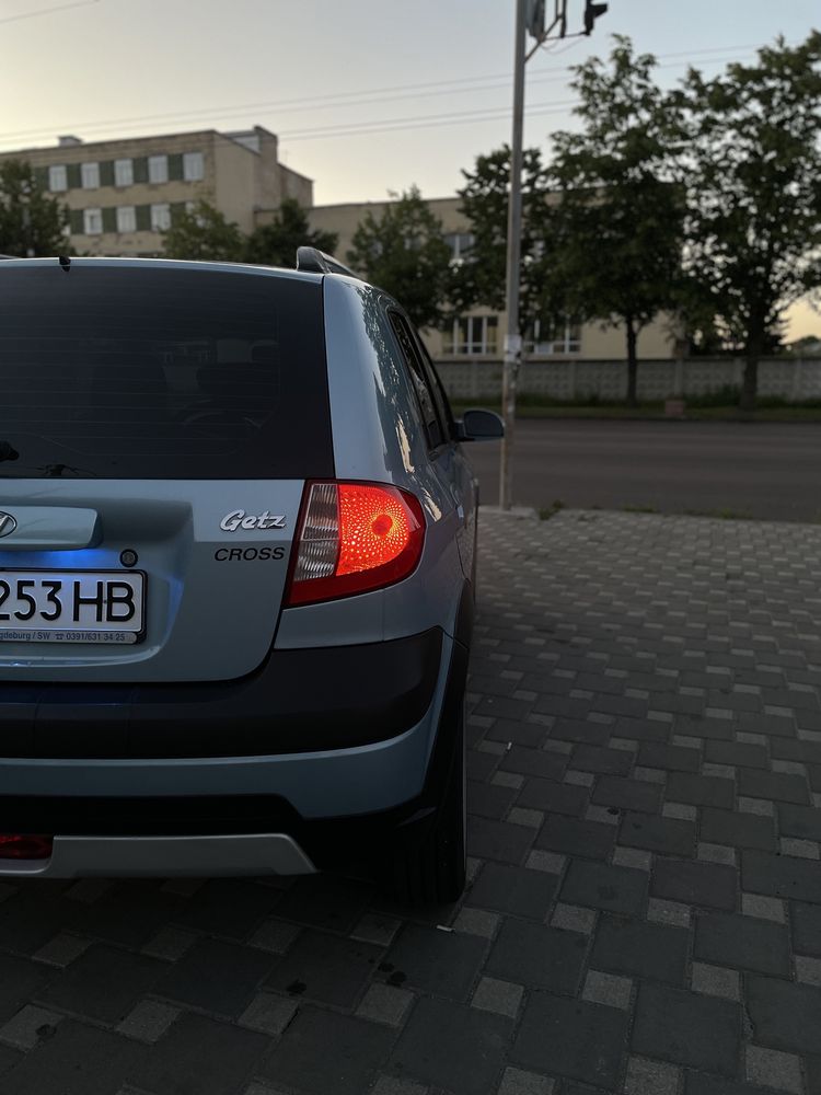 Авто Hyundai Gets Cross 2006