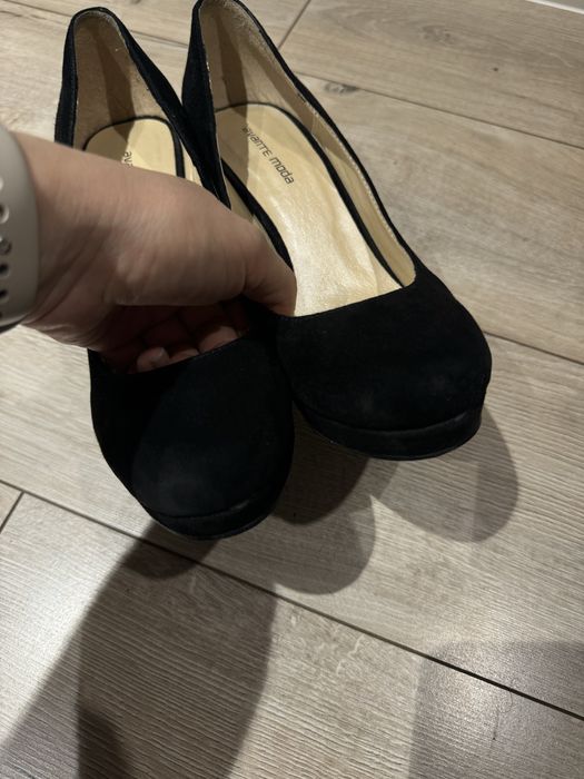 Замшеві туфлі 40р.