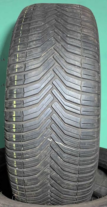 215/55/17 Michelin Cross Climate 2