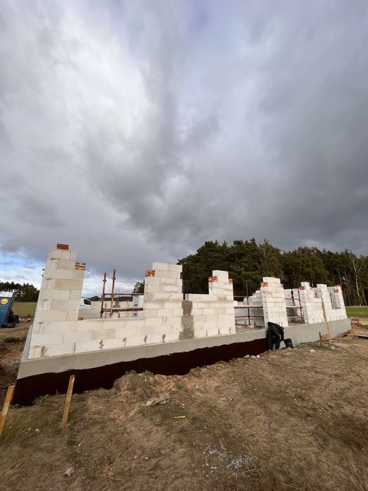 Dom jednorodzinny w zabudowie blizniaczej