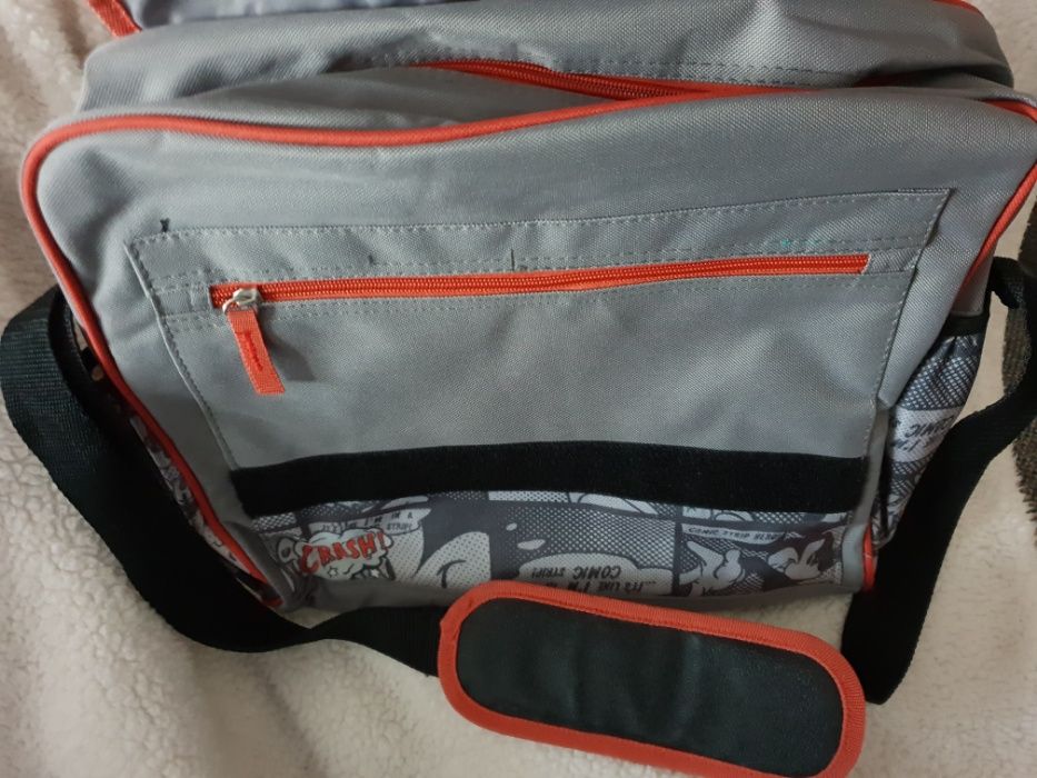 Pasta tira cole Disney + bolsa