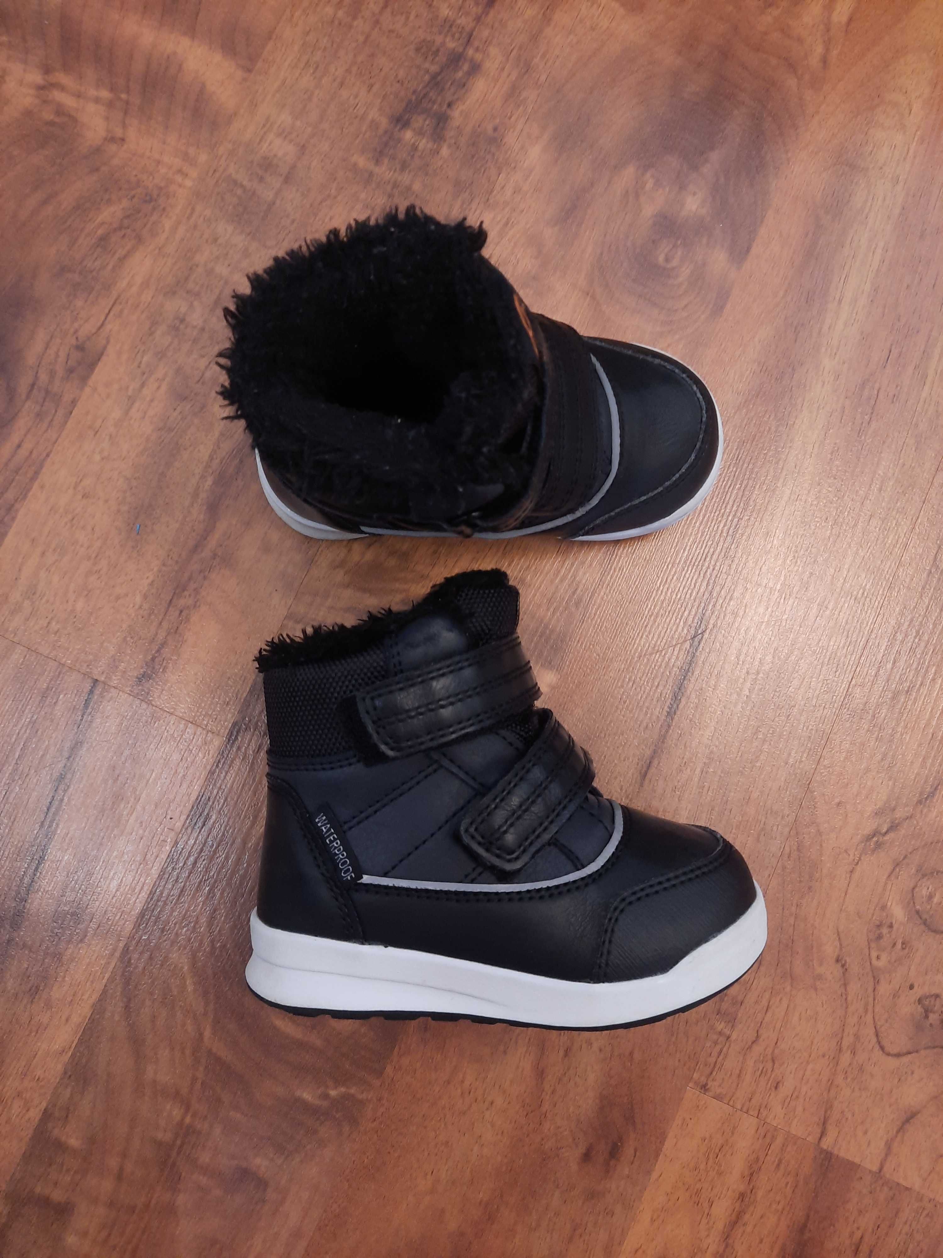 Kozaki buty ocieplane zimowe wodoodporne śniegowce Linear of Sweden 22