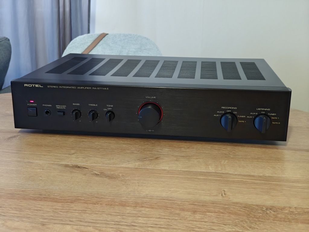 Rotel RA-971 MkII