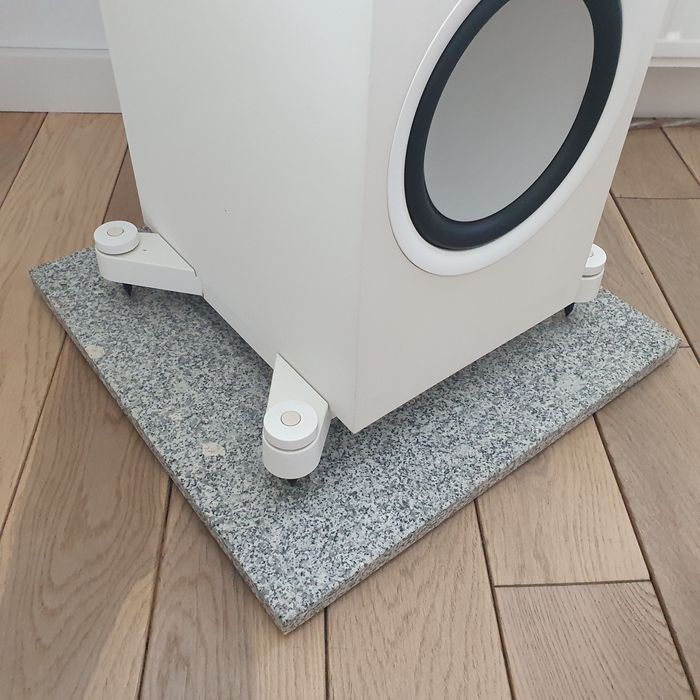 Znakomite kolumny podłogowe KEF Q 950