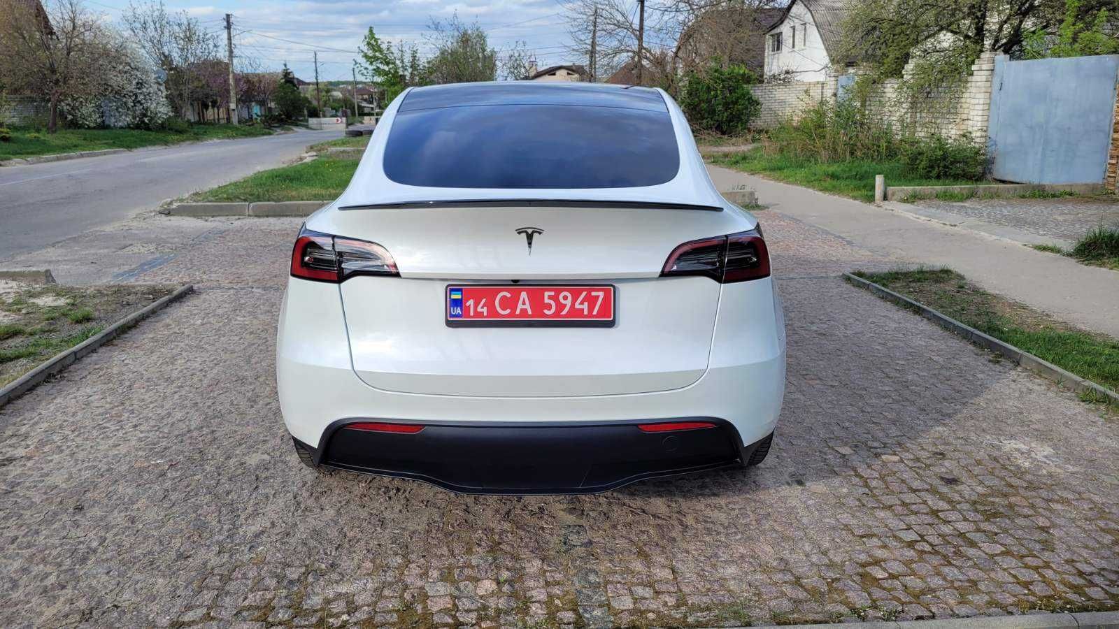 Tesla Model Y 2023 Standard Range 65 kWh RWD
