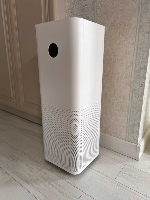 Продам очищувач повітря Xiaomi Mi Air Purifier Pro (модель AC-M3-CA)