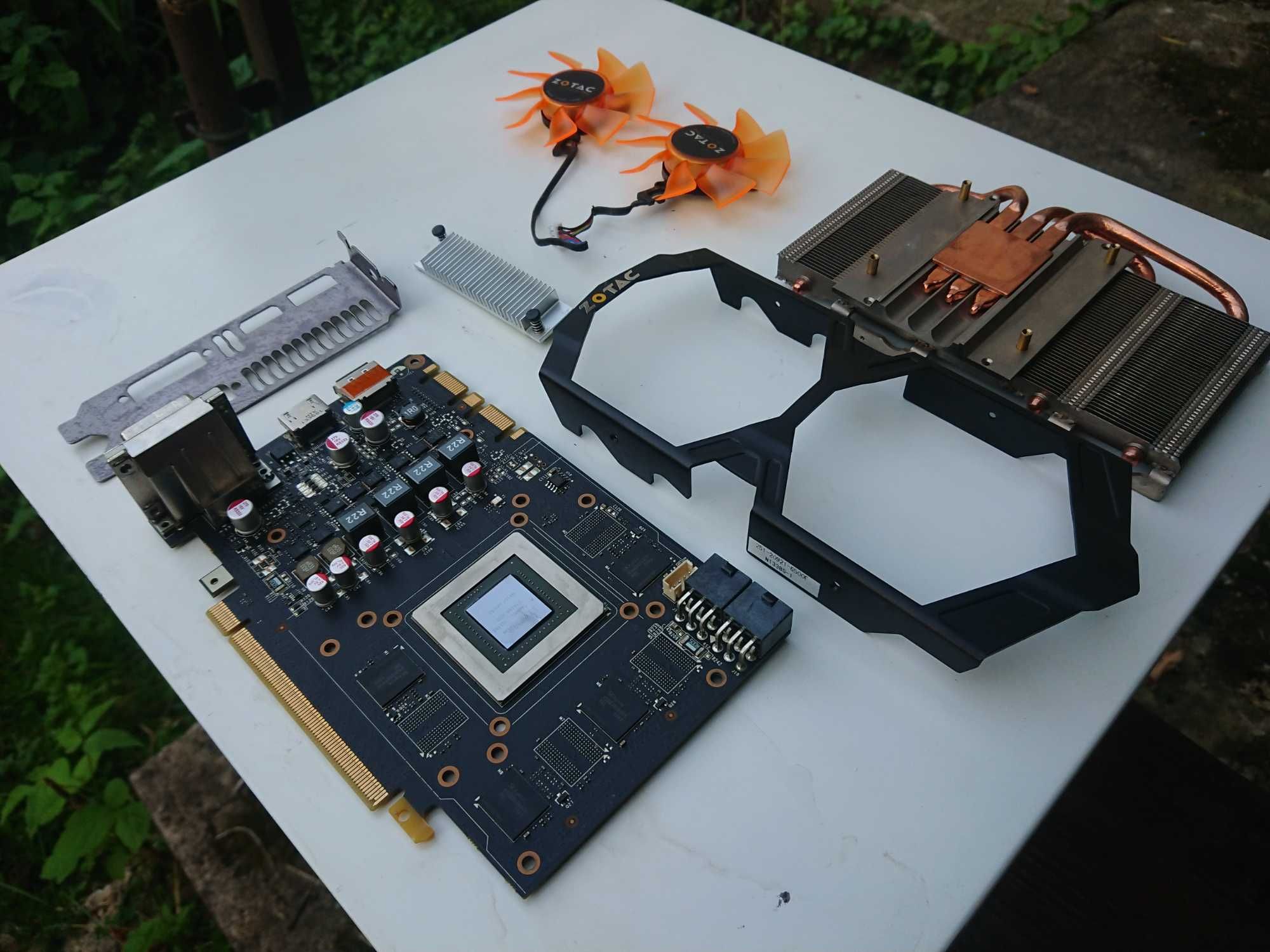 Zotac GeForce GTX 760 ОС 2048МB GDDR5 (256bit) (1059/6008)