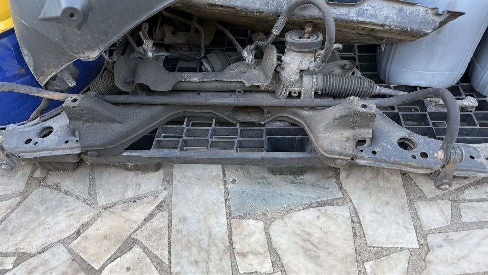 Motores e muito material para venda