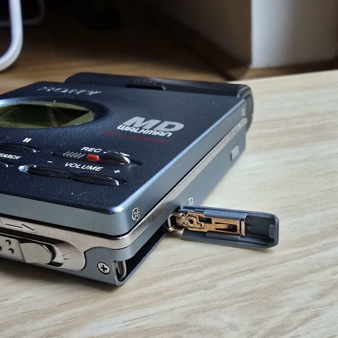 Odtwarzacz minidisc Sony MZ-R91 MD Walkman