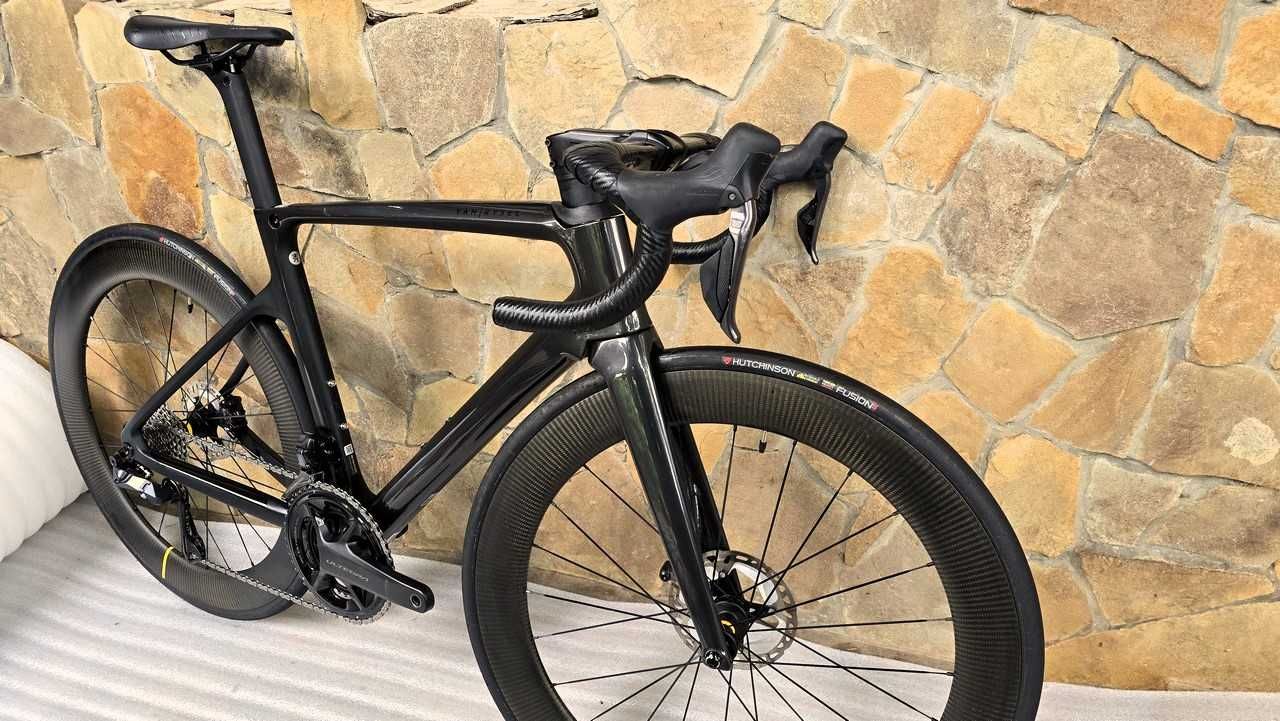Карбоновий шосейний велосипед VAN RYSEL FCR Ultegra Di2