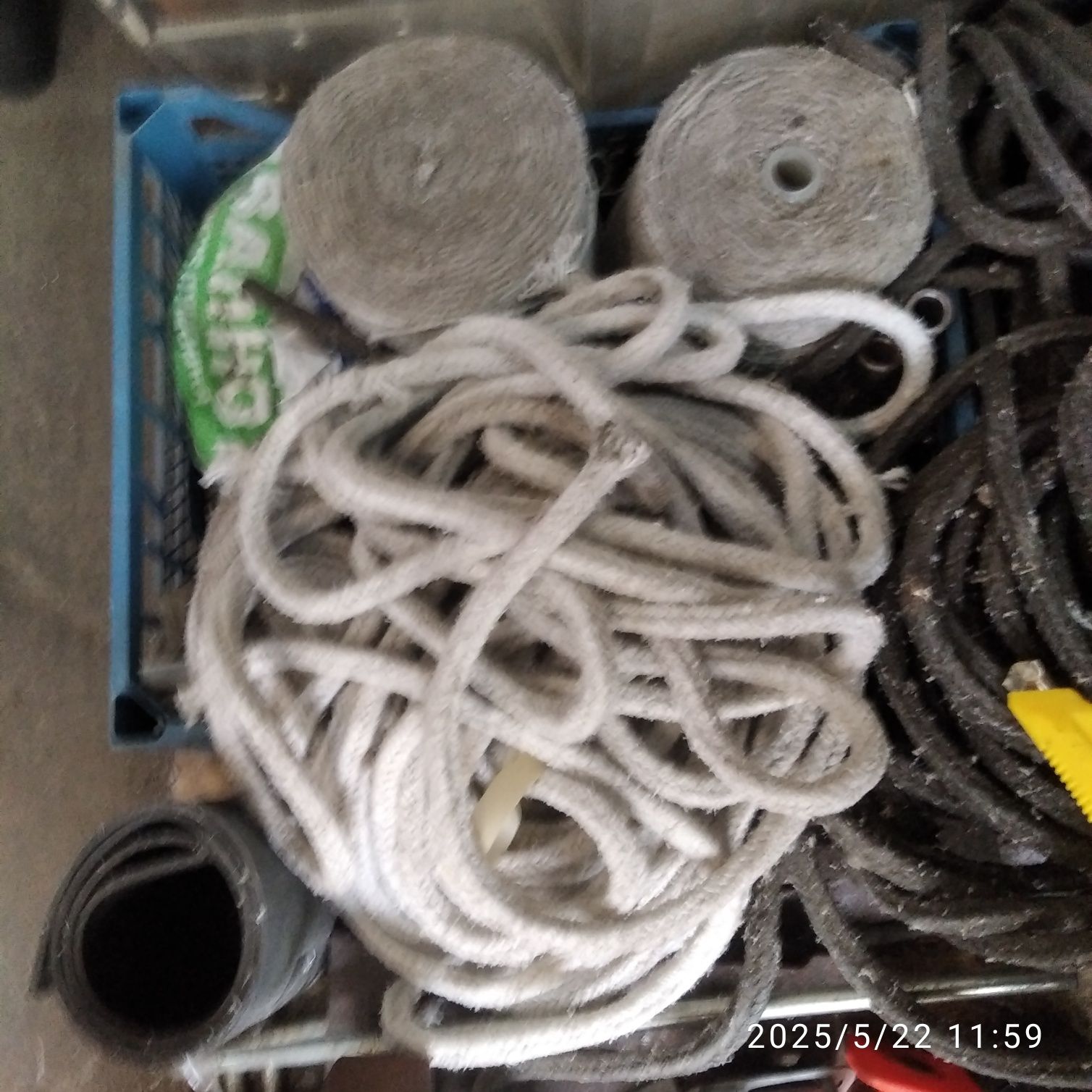 Сальниковая набивка , азбест. есть много продам новая цена договарная.